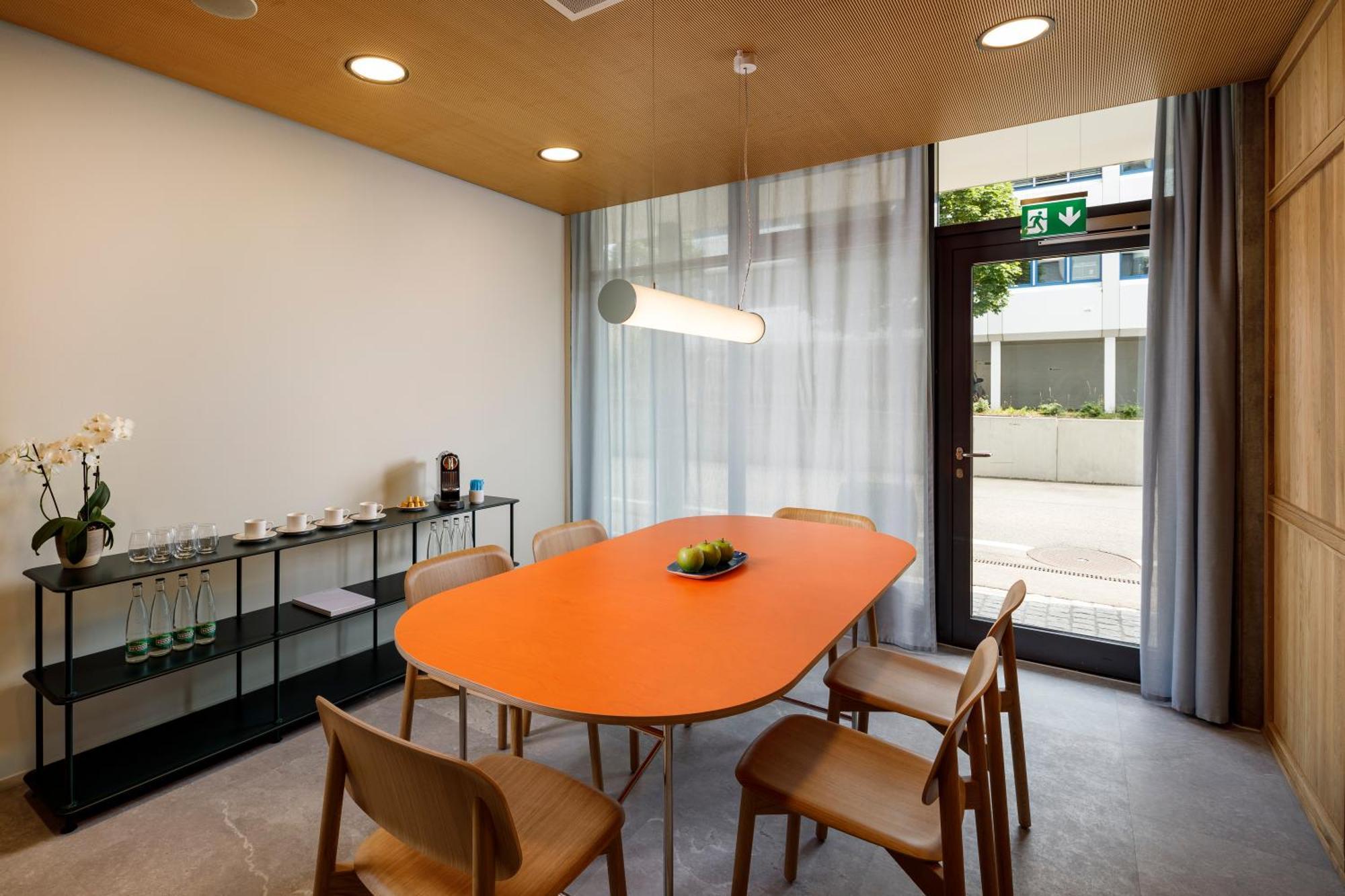 Hotel Allegra Lodge Kloten Ngoại thất bức ảnh