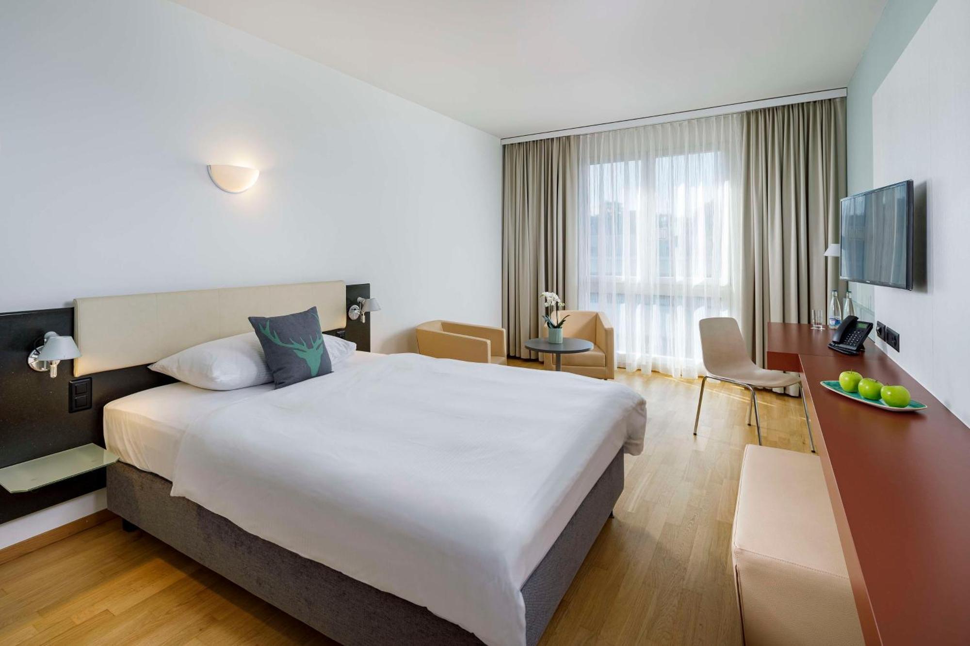 Hotel Allegra Lodge Kloten Ngoại thất bức ảnh