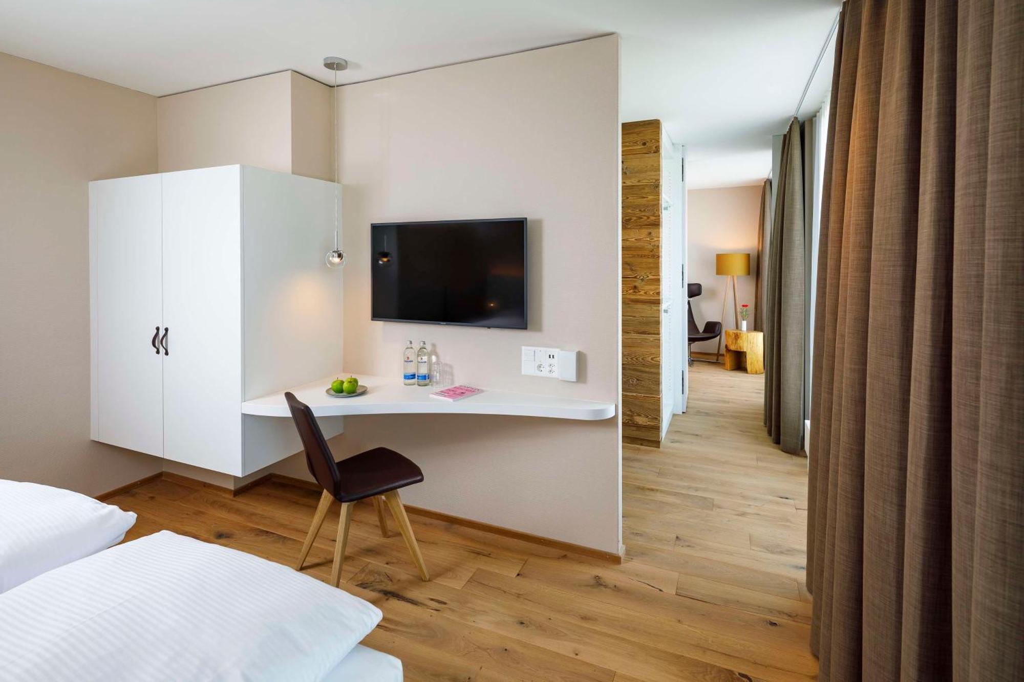 Hotel Allegra Lodge Kloten Ngoại thất bức ảnh